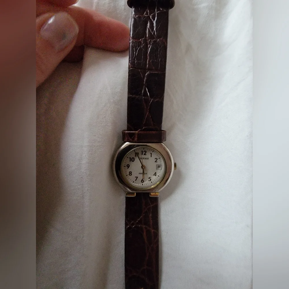 Timex Vintage Leather Silver Tone Watch - Picture 5 of 16